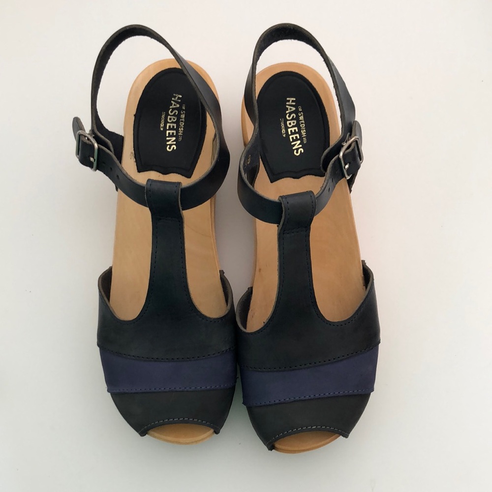 Swedish Hasbeens 90’s T-Strap Wedge in Blue Nubuck